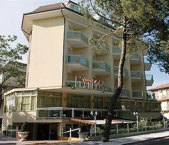 Bamar Hotel 3*