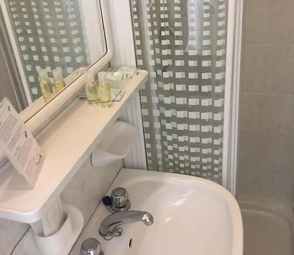 Hotell Bamar Pinarella