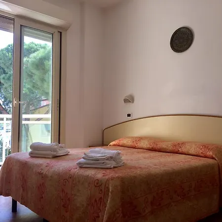 Bamar Hotel