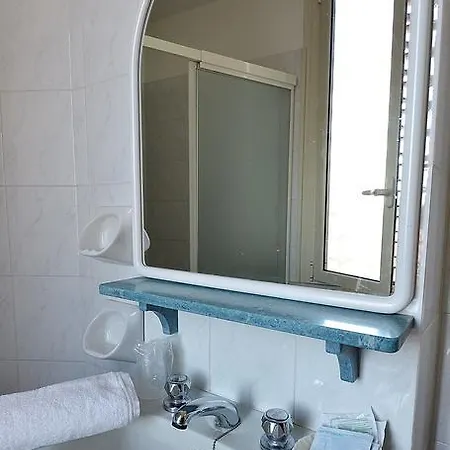 Hotel Bamar 3*