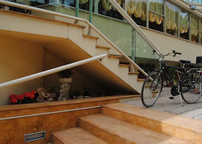 Bamar فندق بيناريلا